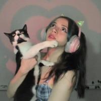aisshus's Twitch profile picture
