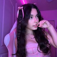 alee_babe's Twitch profile picture