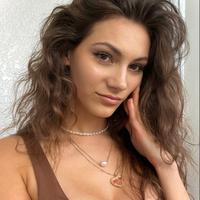 alexiaraye's Twitch profile picture