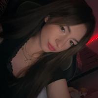 aliciaxi's Twitch profile picture