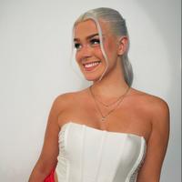 alix's Twitch profile picture