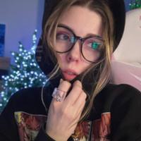 anechkameow_'s Twitch profile picture