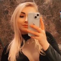 angela35's Twitch profile picture