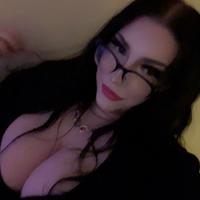 angelina's Twitch profile picture