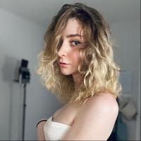 aoife_bee's Twitch profile picture