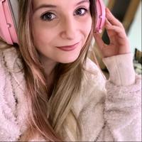 aricosmetics's Twitch profile picture