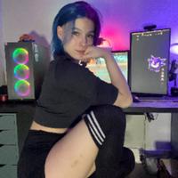 averypetite's Twitch profile picture