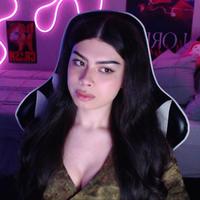 b2bella's Twitch profile picture