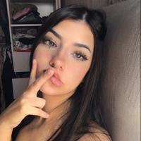 chiarilla's Twitch profile picture