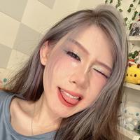 crystalbobas's Twitch profile picture