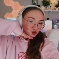 daisyyhoneyy's Twitch profile picture