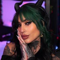 dippedinpoison's Twitch profile picture