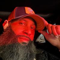 dj_t_and_t's Twitch profile picture