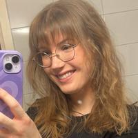 elinaweave's Twitch profile picture