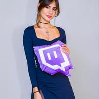 emilly's Twitch profile picture