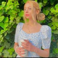 esyreni's Twitch profile picture