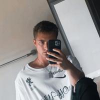 feardarkcely's Twitch profile picture