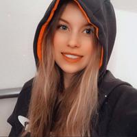 formulalena's Twitch profile picture