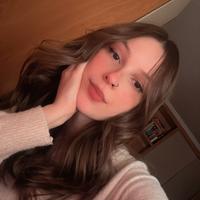 giselags9's Twitch profile picture
