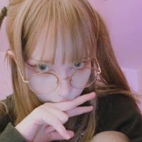 gloomy_doll's Twitch profile picture