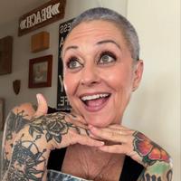 grayhairandtattoos_'s Twitch profile picture