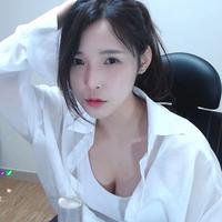 heehee1004's Twitch profile picture