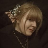 hellomonamour's Twitch profile picture