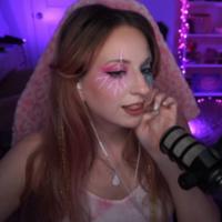 hotanimegirl5000's Twitch profile picture