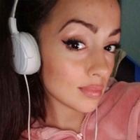 iainely's Twitch profile picture