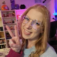 idakim's Twitch profile picture