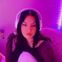 ii_erza's Twitch profile picture