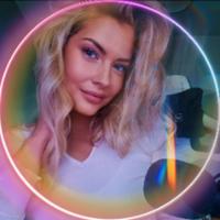 laurenzinaa's Twitch profile picture