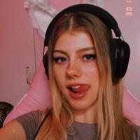 lesleybunny's Twitch profile picture