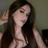 lisawicz's Twitch profile picture