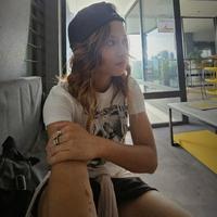 lizzy_senrose's Twitch profile picture
