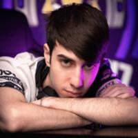 lollinoba's Twitch profile picture