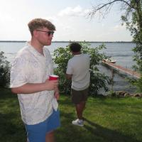lowkeyxzach's Twitch profile picture