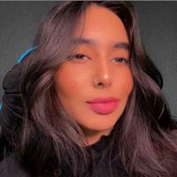 luna_eclip5e's Twitch profile picture