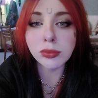 lunacaille's Twitch profile picture