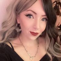 lunarlizzy's Twitch profile picture