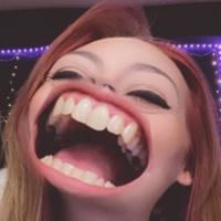 mel_mazin's Twitch profile picture