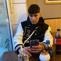 mertcem57's Twitch profile picture
