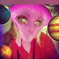 missfoxylox's Twitch profile picture