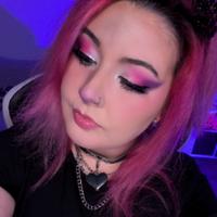 mzsweetdevil's Twitch profile picture