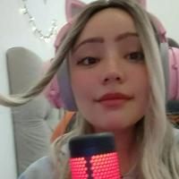 nickicrown's Twitch profile picture