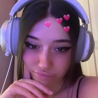 niiaraa's Twitch profile picture