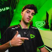 orenatovicente's Twitch profile picture