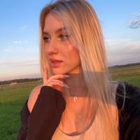 paamelka's Twitch profile picture