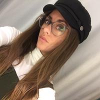 queen_charlene's Twitch profile picture