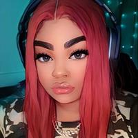 queenkarma_'s Twitch profile picture